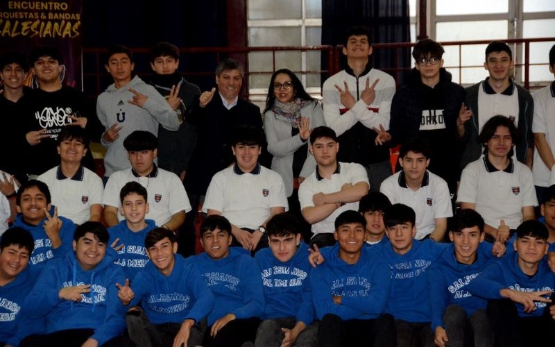 Bendición y envío de competidores a las Olimpiadas Salesianas