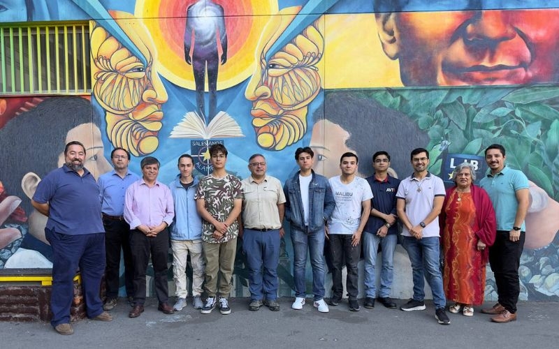 Consejo de Coordinación se reúne con estudiantes que obtuvieron resultados PAES destacados
