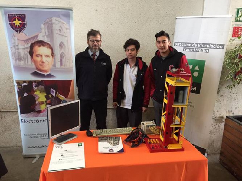 Especialidad de Electrónica participa de ExpoTec en Instituto Profesional Ciisa.
