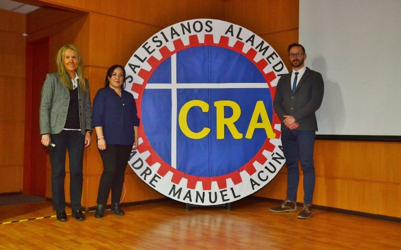 CRA realiza encuentro con Dr. en Filosofía José Cornejo
